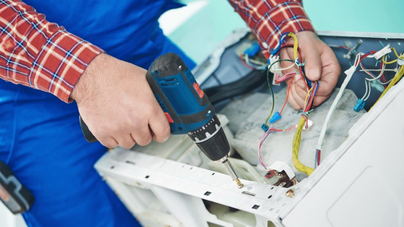 Gaziemir Seg Seg çamaşır makinesi kart tamiri – Su almama arızası orijinal parça ile giderildi. - Teknik servis örneği
